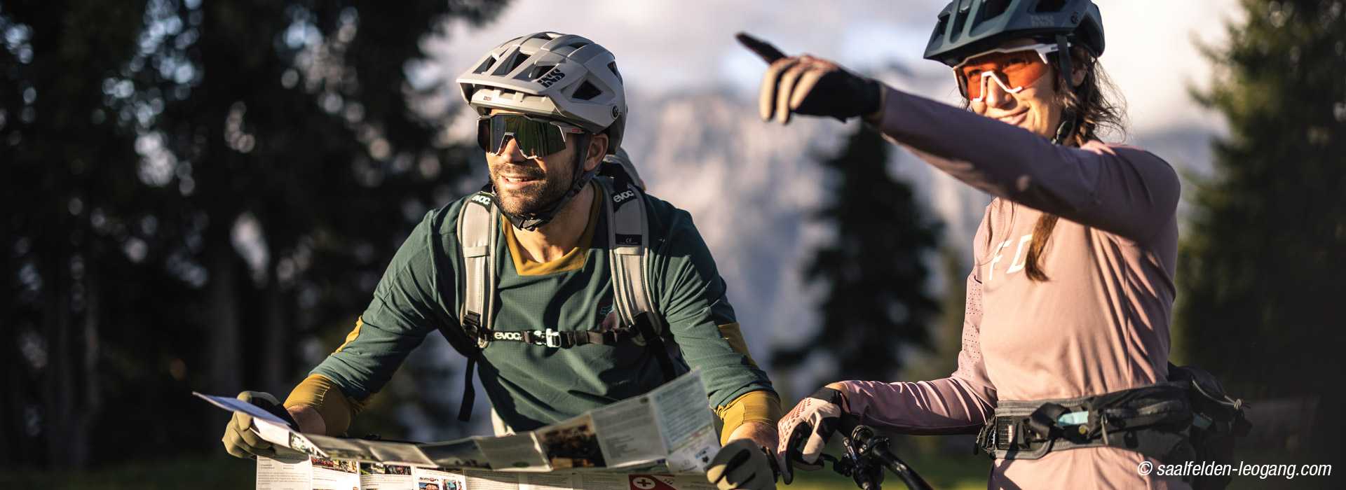 Paar E-Biken Saalfelden Leogang